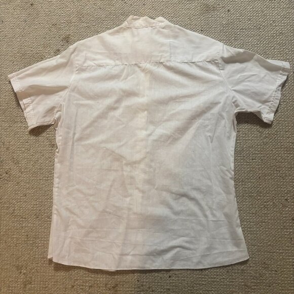 Three (3) pack of equestrian show blouses and Two (2) removable collars - Picture 3 of 11